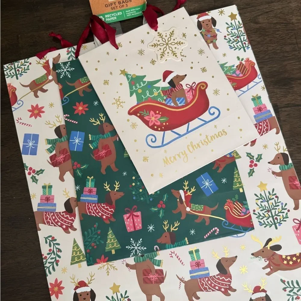 Dachshund Dog 3-pc Christmas Holiday Gift Bags Set